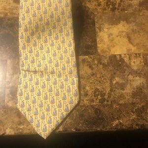 VINEYARD Vines 100% Silk Tie Golf Clubs